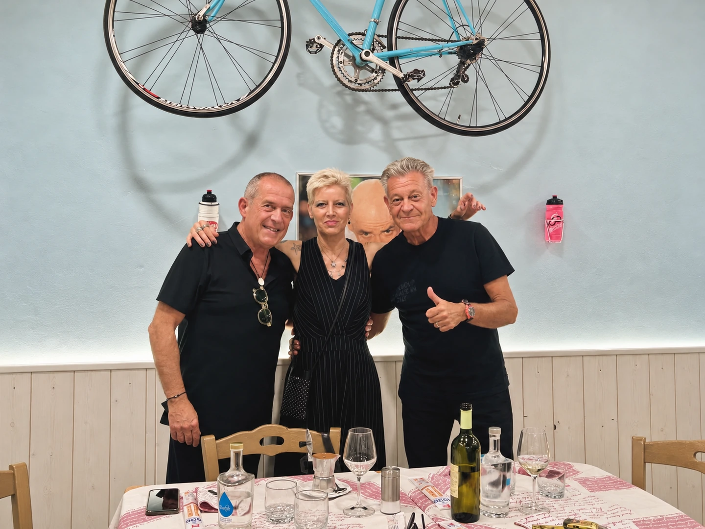 La famiglia e lo staff della Trattoria BARtali
